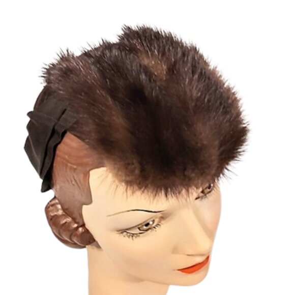 1940s Genuine Vintage Small Brown Tilt Style Hat With Mink Fur Trim - Picture 4 of 6